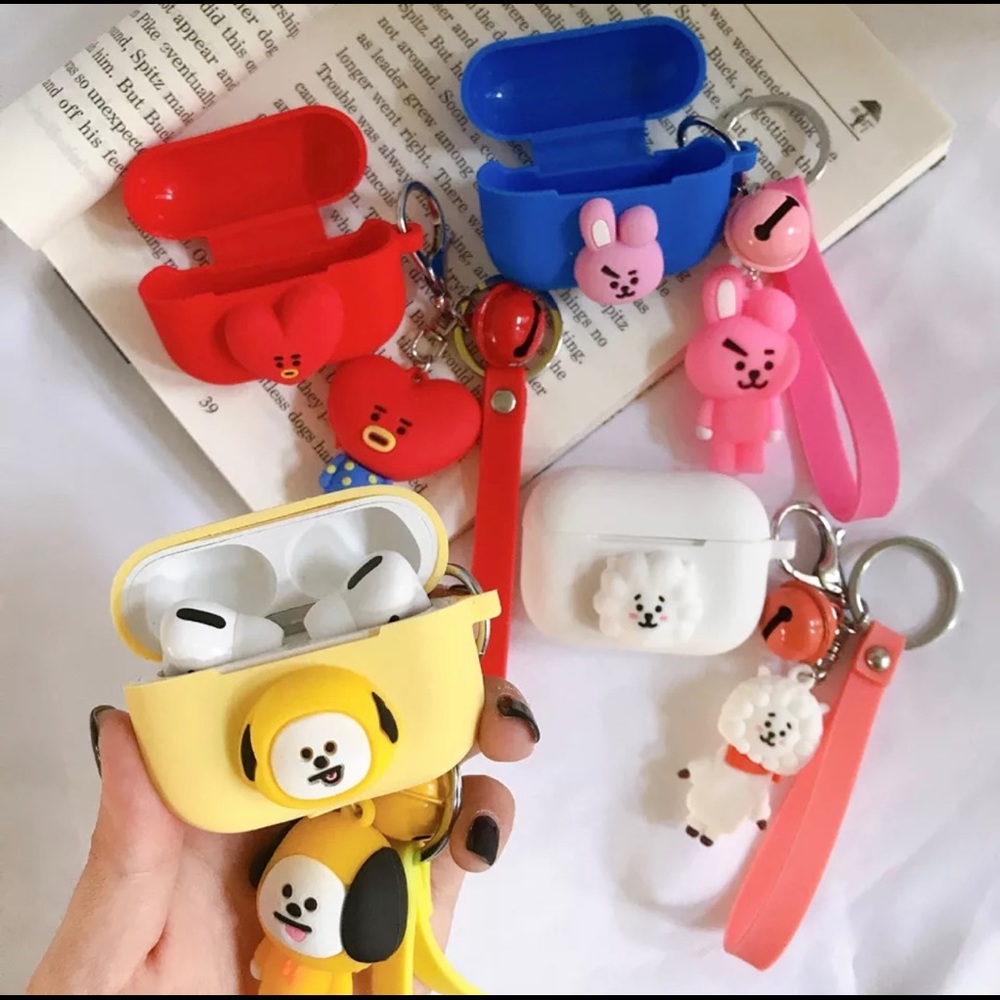 New Case AirPods Pro Keychain
Selicone Tata, Koya ,Bunny, little sheep, Peaches